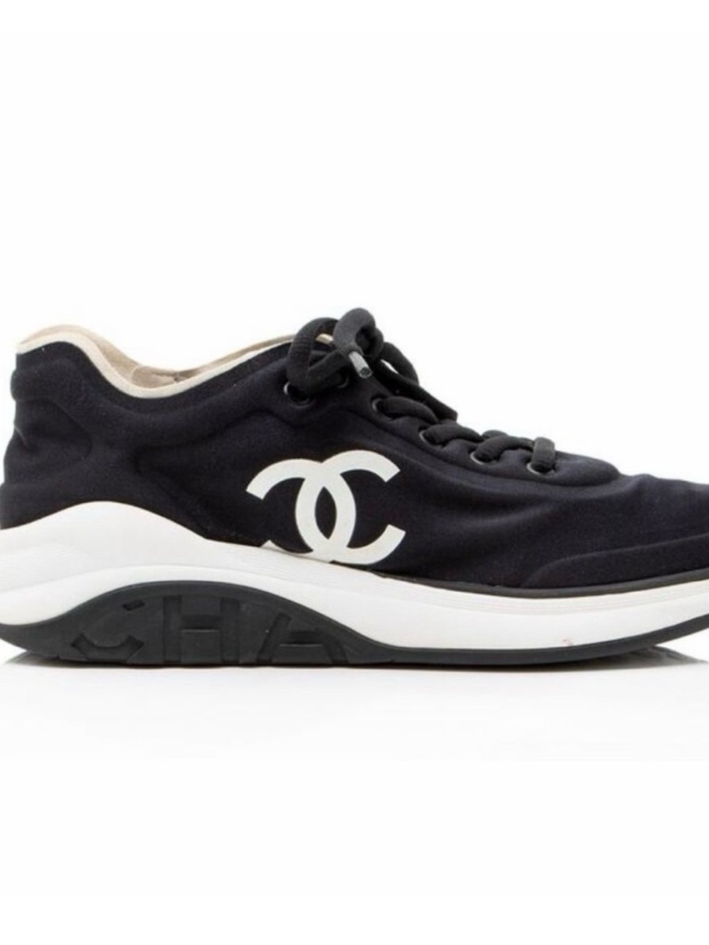 CHANEL Black and White CC Logo Lace-Up Sneaker size 42 perfect condition